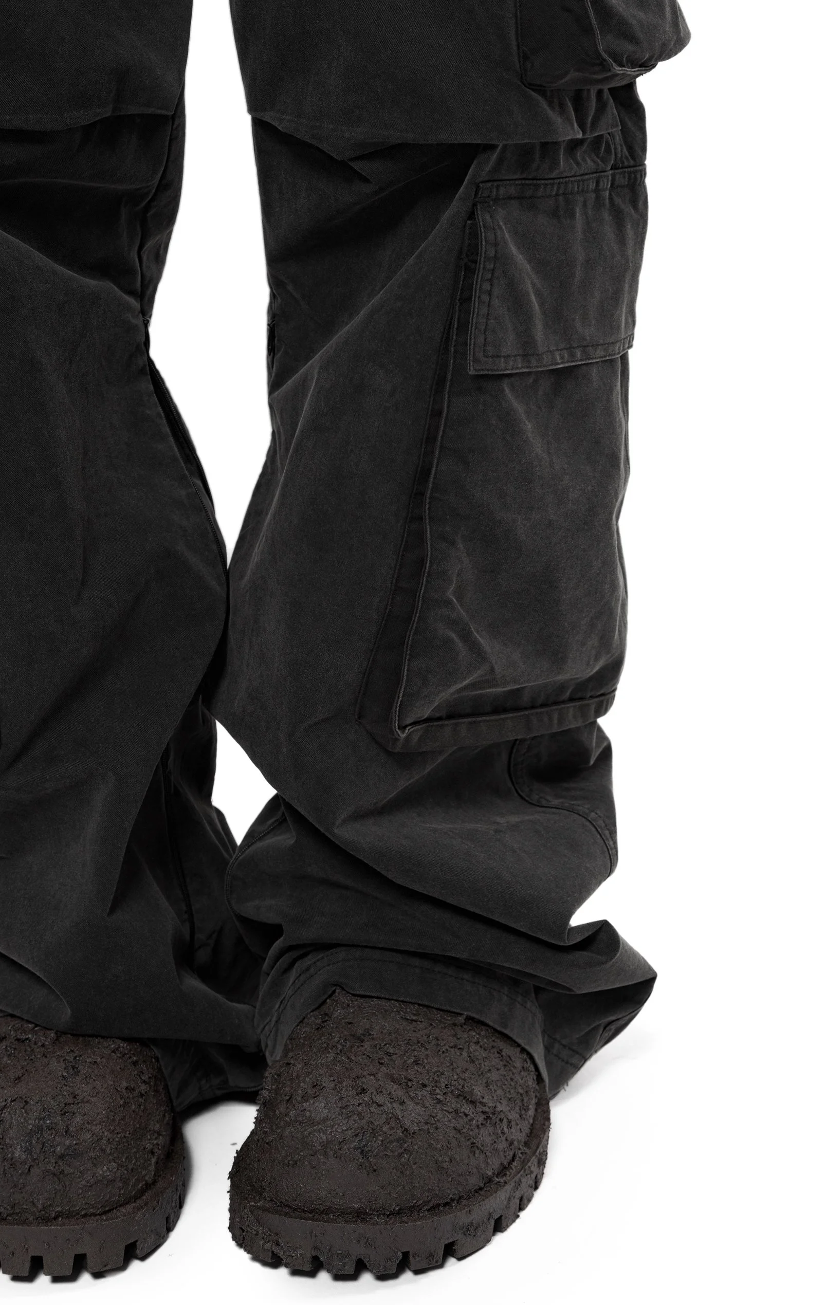 ARNODEFRANCE - RAVE CARGO PANTS | ARNODEFRANCE - Industrial Streetwear